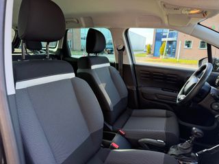 Voertuigafbeelding 13