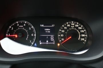 Voertuigafbeelding 34