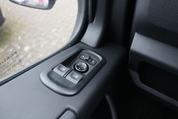 Voertuigafbeelding 35