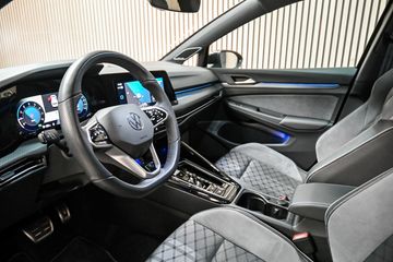 Voertuigafbeelding 3