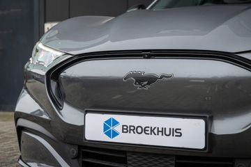 Voertuigafbeelding 23