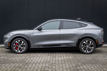 Voertuigafbeelding 5