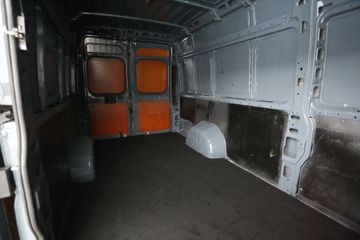 Voertuigafbeelding 25