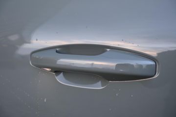 Voertuigafbeelding 8