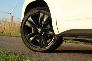 Voertuigafbeelding 9