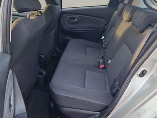 Voertuigafbeelding 12