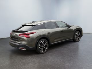 Voertuigafbeelding 4