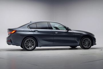 Voertuigafbeelding 37