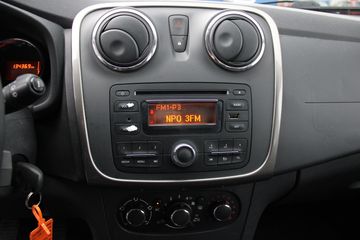 Voertuigafbeelding 17