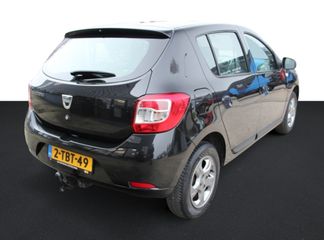 Voertuigafbeelding 4