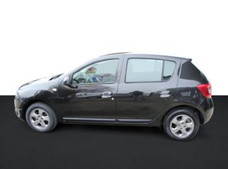 Voertuigafbeelding 6