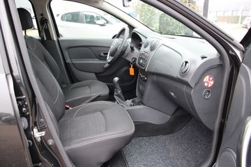 Voertuigafbeelding 8