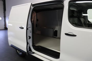 Voertuigafbeelding 8