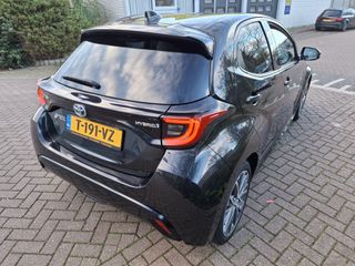 Voertuigafbeelding 3