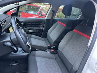 Voertuigafbeelding 19