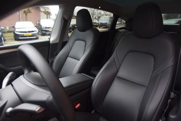 Voertuigafbeelding 11