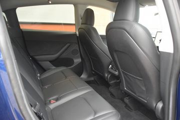 Voertuigafbeelding 12