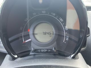 Voertuigafbeelding 11