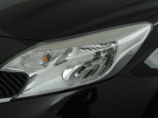 Voertuigafbeelding 12