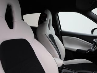 Voertuigafbeelding 32