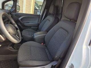 Voertuigafbeelding 10