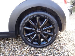 Voertuigafbeelding 24