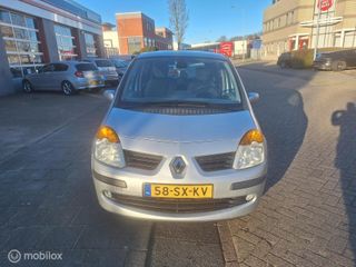 Voertuigafbeelding 3