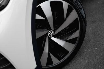 Voertuigafbeelding 4