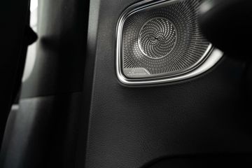 Voertuigafbeelding 17