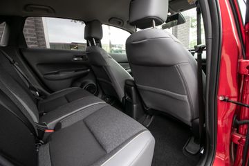 Voertuigafbeelding 6