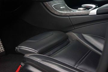 Voertuigafbeelding 35