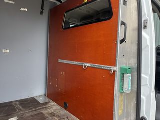 Voertuigafbeelding 26