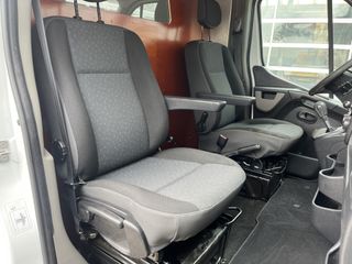 Voertuigafbeelding 6