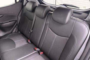 Voertuigafbeelding 10