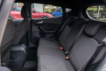 Voertuigafbeelding 13