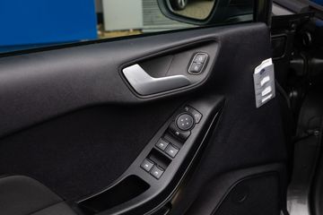 Voertuigafbeelding 17