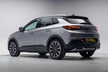 Voertuigafbeelding 2