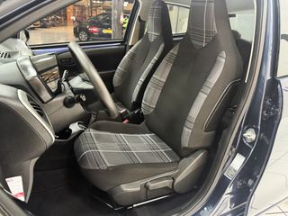 Voertuigafbeelding 26