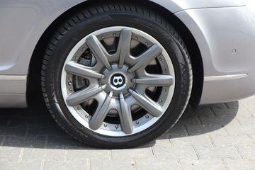 Voertuigafbeelding 180