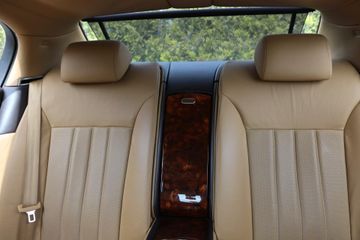 Voertuigafbeelding 72