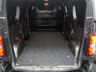 Voertuigafbeelding 25