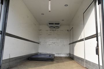 Voertuigafbeelding 37