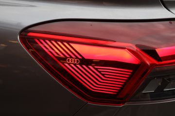 Voertuigafbeelding 36