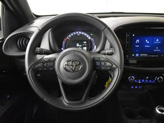 Voertuigafbeelding 8