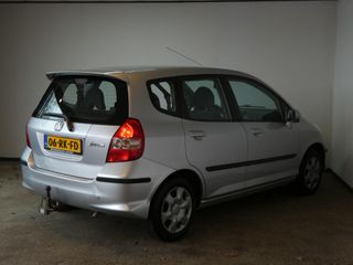 Voertuigafbeelding 6