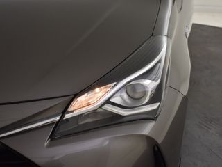 Voertuigafbeelding 8