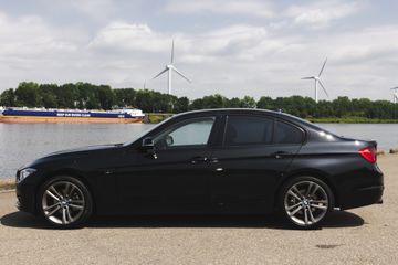 Voertuigafbeelding 10