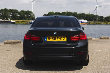 Voertuigafbeelding 7