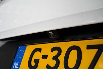 Voertuigafbeelding 8