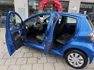 Voertuigafbeelding 5